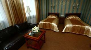 Гостиница Ваш Отель Южноуральск Двухместный номер "Комфорт" с 2 отдельными кроватями-2